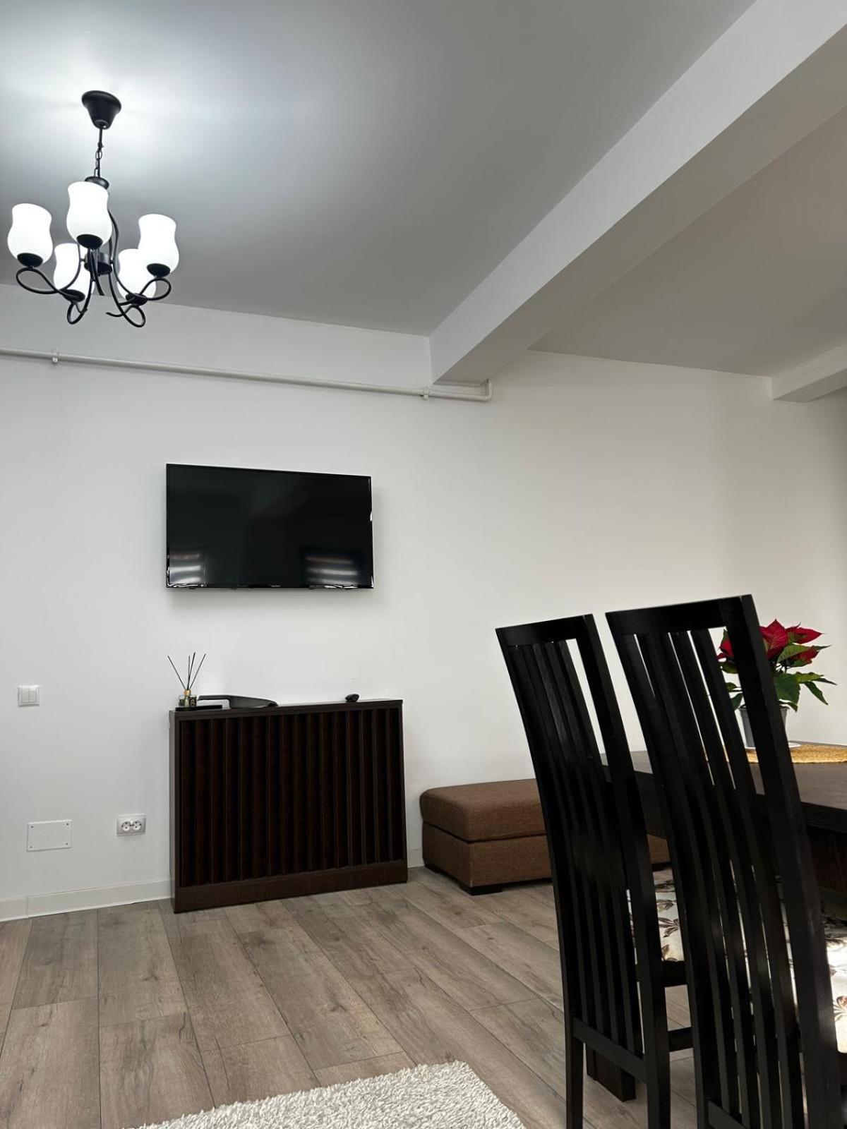 K&K Apartements Craiova Ngoại thất bức ảnh