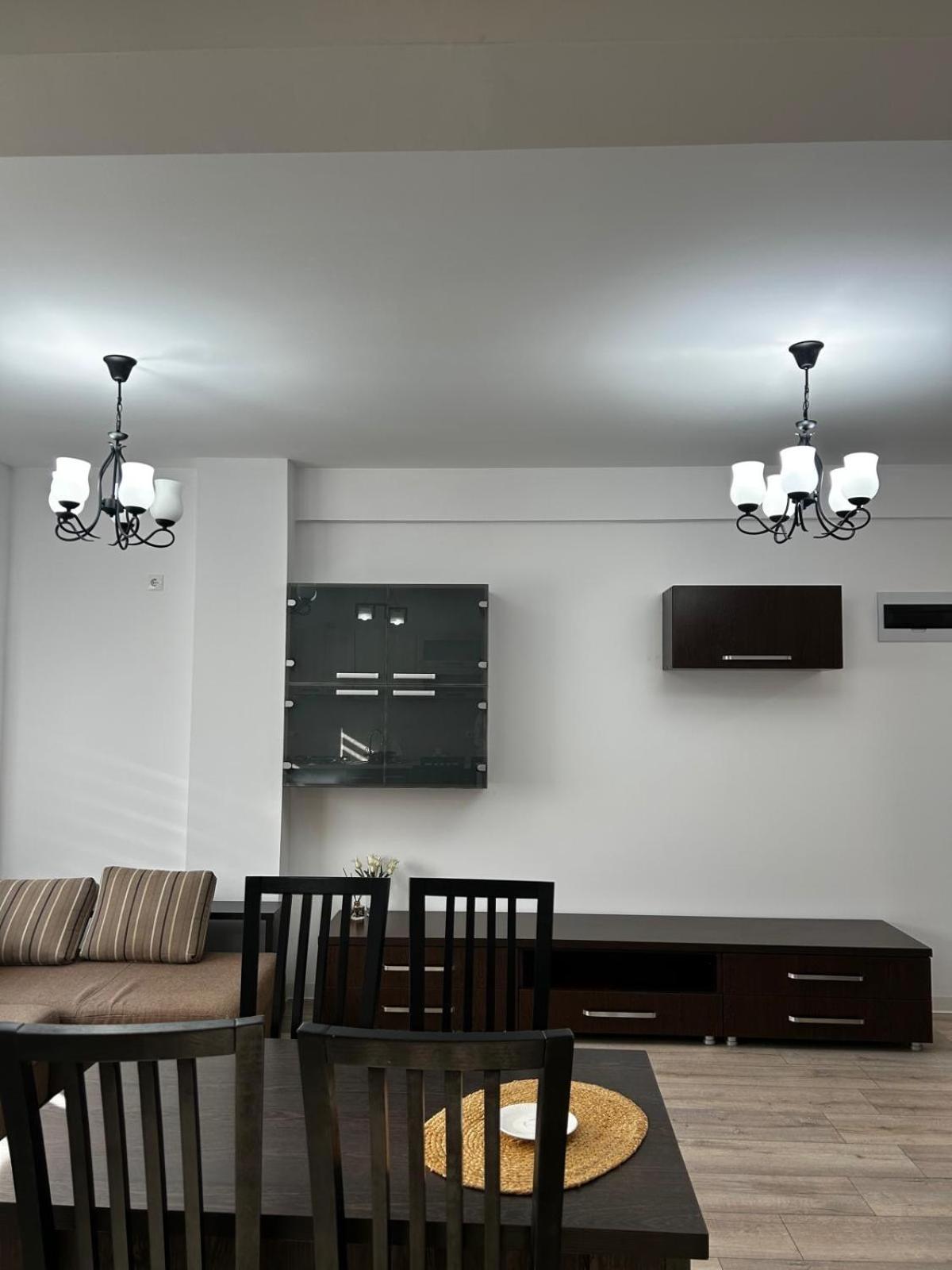 K&K Apartements Craiova Ngoại thất bức ảnh