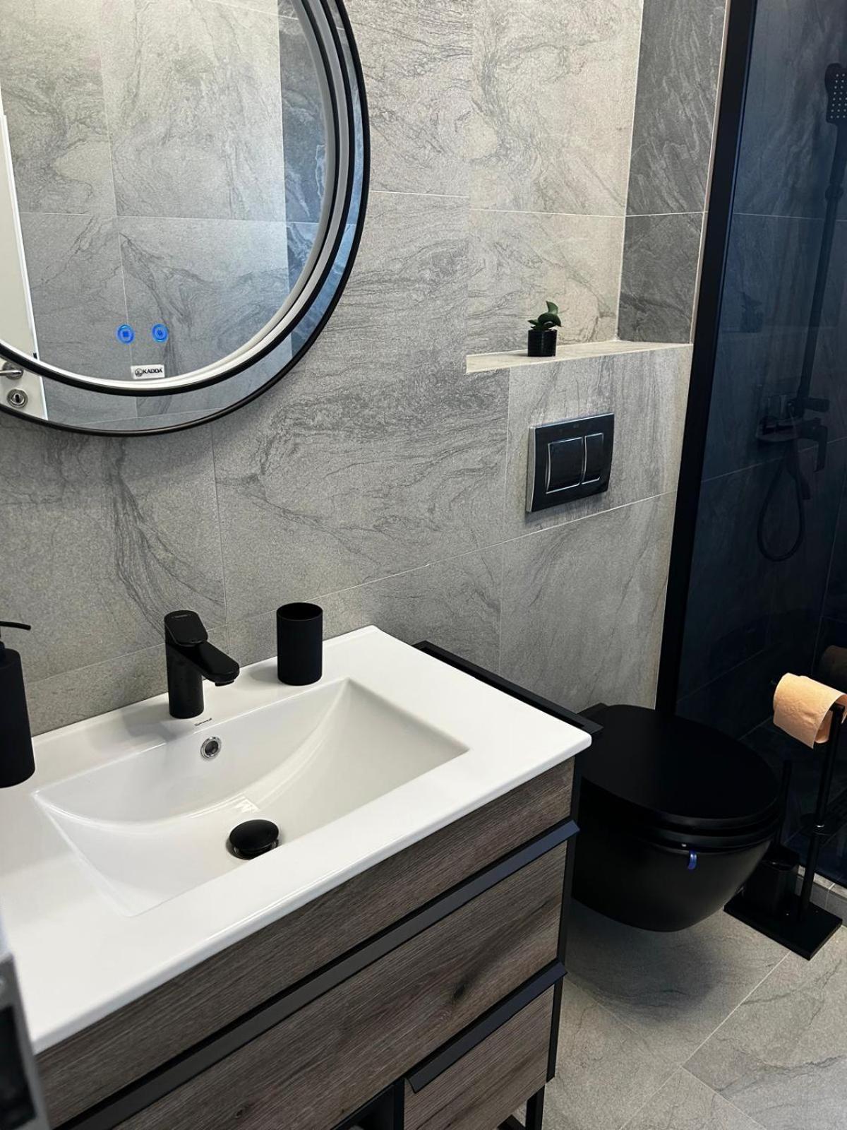 K&K Apartements Craiova Ngoại thất bức ảnh